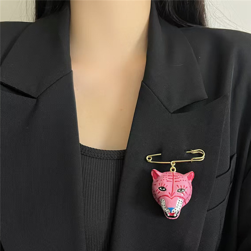Women'S Formal Accessories - Elegant Enamel Tiger Brooch Pin for