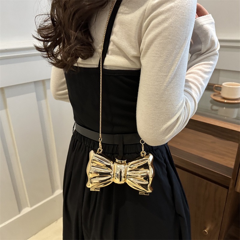 Glossy Gold Metal Bow Shaped M - Wallet Chain Bag ulasan dan harga